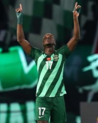 开云体育在线网站-专访埃弗拉：破门绝非是靠运气 我在场上很有威胁